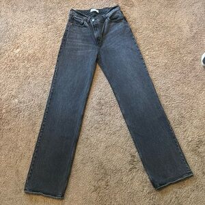 Abercrombie 90’s Relaxed Jean High Rise